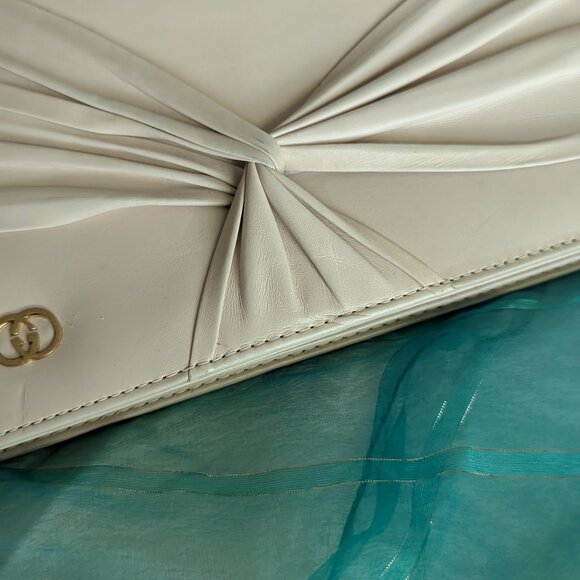 VINTAGE BEIGE CREAM ENVELOPE BAG GENUINE LEATHER 1970s Like New - Picture 5 of 11